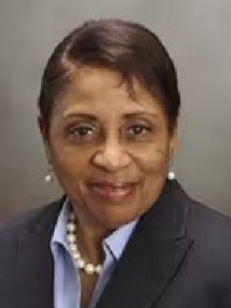 evetta-lapreadshoulders-msn-rn-advisory-board-member-sterling-physical-therapy-and-wellness-tx