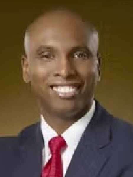 jevaughn-sterling-advisory-board-member-sterling-physical-therapy-and-wellness-tx